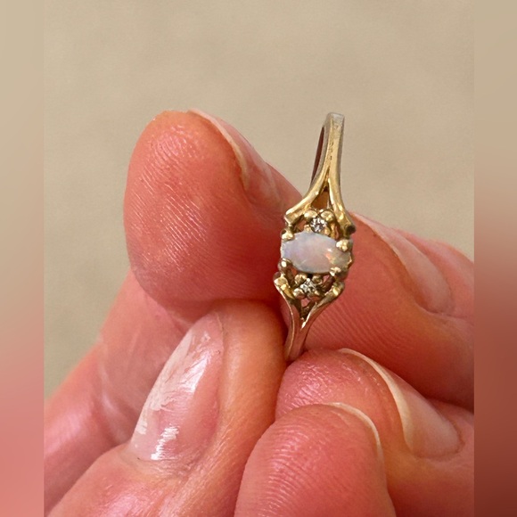 Vintage opal and diamond ring - size 6 - Picture 7 of 14